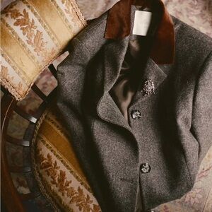 Doen Lennon Blazer - Elegant Gray Herringbone Blazer with Brown Collar